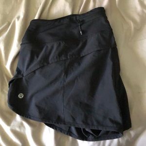 Lululemon: Speed Up Short - Size 10